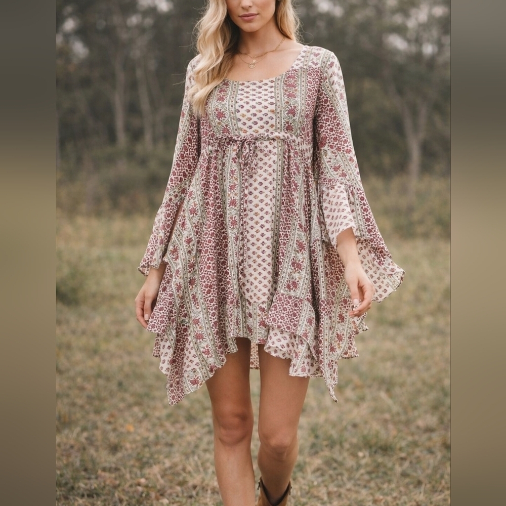 RAGA Boho Mixed Floral Print Babydoll Dress Bell Sleeve Prairiecore NWT Size Sm.